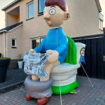 Abraham pop op WC Toilet