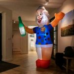 Indoor Sarah Juichend