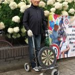 Opblaaspop pensioen Hoera dame