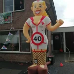 Sarah opblaaspop Zuster