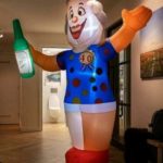 Indoor Sarah Juichend