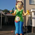 Halve Sarah opblaaspop Feestend