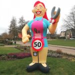 Halve Sarah opblaaspop Feestend