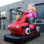 Halve Sarah opblaaspop Feestend