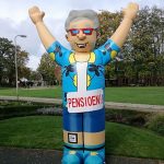Opblaaspop pensioen Vakantieman