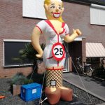 Sarah opblaaspop Zuster