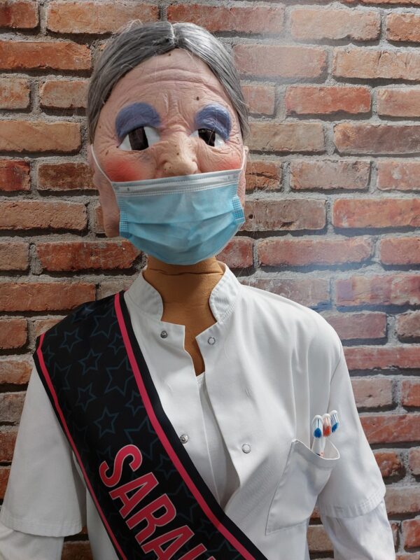 Sarah tandartsassistente jong - Afbeelding 5