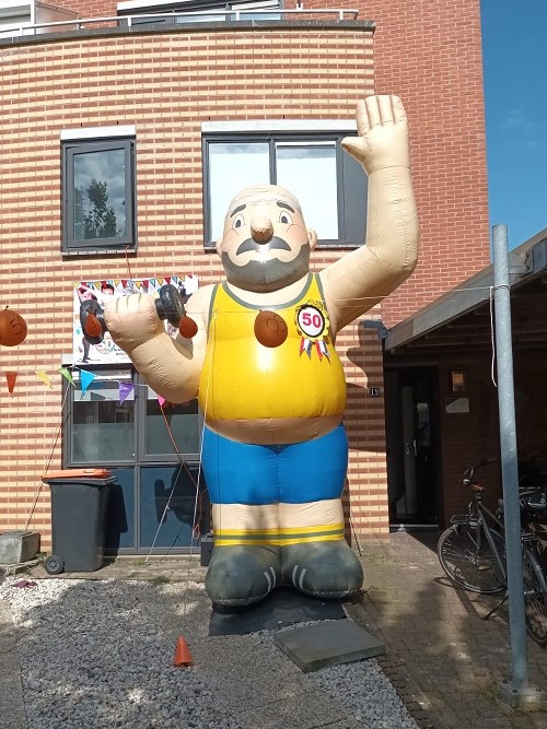 Abraham opblaaspop Muscle - Afbeelding 3